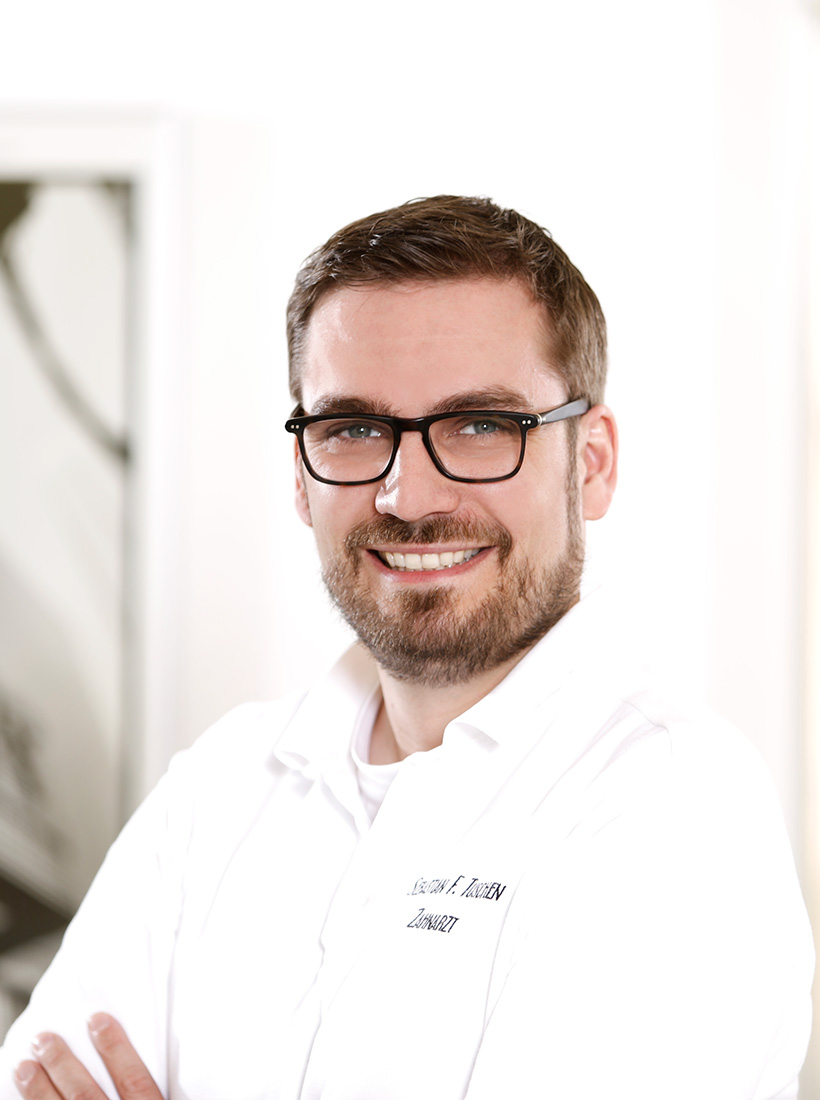 Bild zu Zahnarzt Bad Soden am Taunus - Sebastian Tuschen Experte für mikroskopische Endodontie sowie ästhetische und konservative Restaurationen im Front- und Seitenzahnbereich